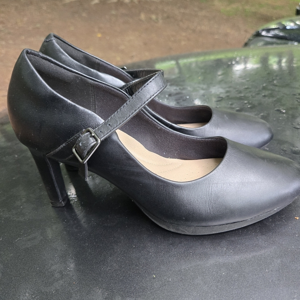 Clarks Ambyr Shine Mary Jane